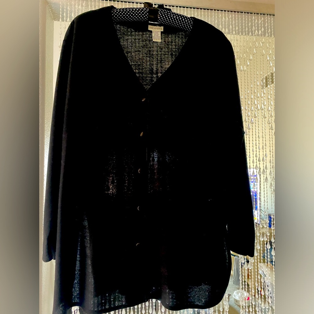 THE AVENUE BLACK SATIN BUTTON CARDIGAN BLOUSE